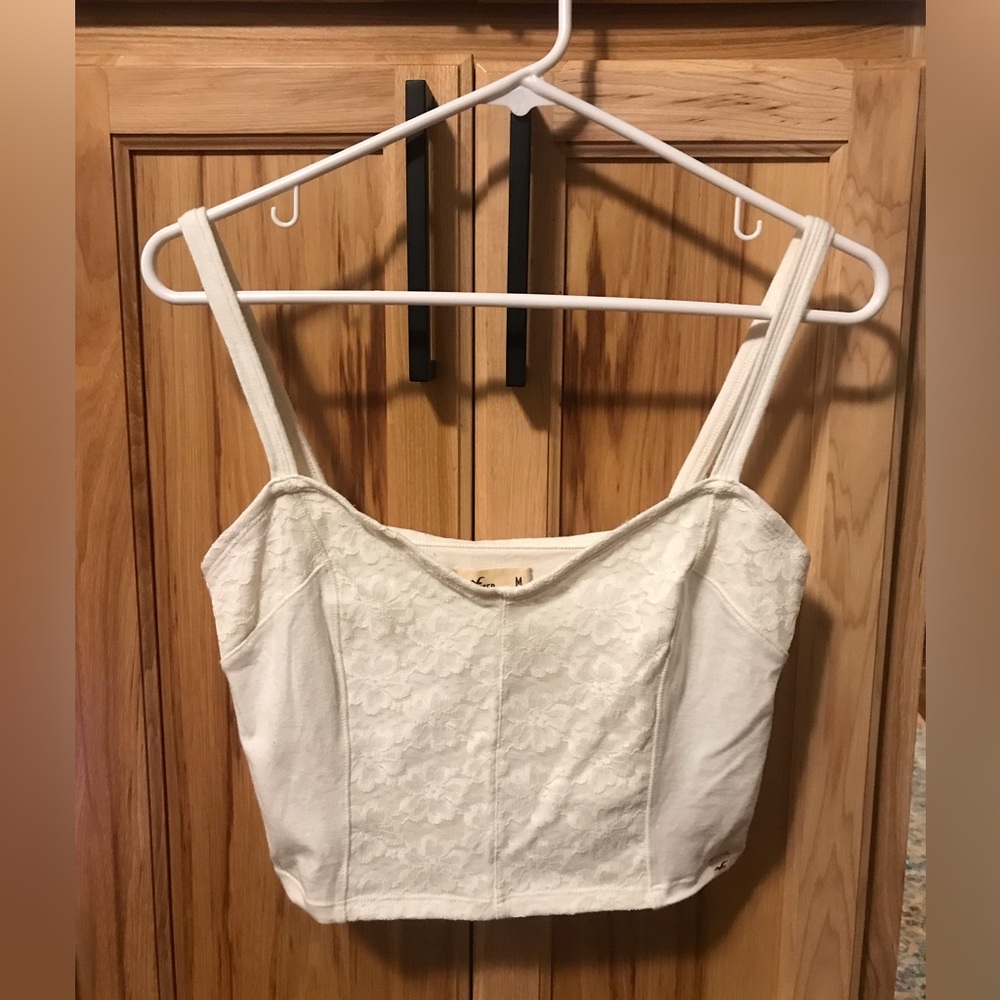 Hollister Crop Top M